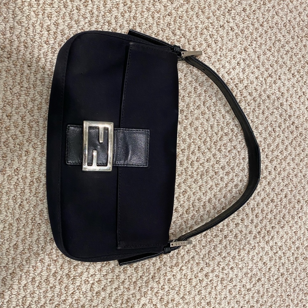 Fendi Baguette